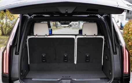 Cadillac Escalade V, 2025 год, 21 990 000 рублей, 31 фотография