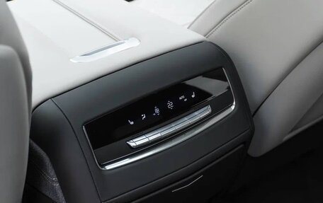 Cadillac Escalade V, 2025 год, 21 990 000 рублей, 29 фотография