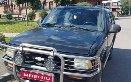 Chevrolet Blazer II рестайлинг, 1997 год, 450 000 рублей, 1 фотография