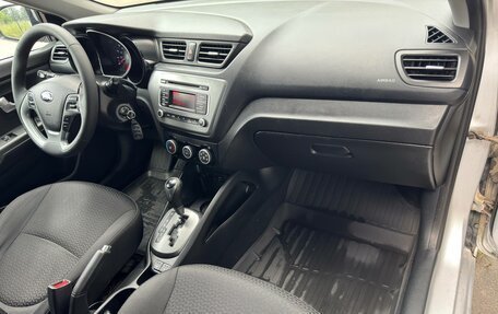 KIA Rio III рестайлинг, 2017 год, 750 000 рублей, 20 фотография