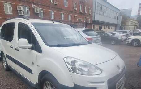 Peugeot Partner II рестайлинг 2, 2013 год, 750 000 рублей, 2 фотография