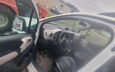 Peugeot Partner II рестайлинг 2, 2013 год, 750 000 рублей, 6 фотография