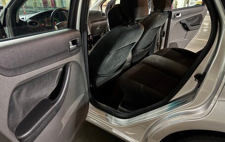 Ford Focus II рестайлинг, 2007 год, 390 000 рублей, 19 фотография