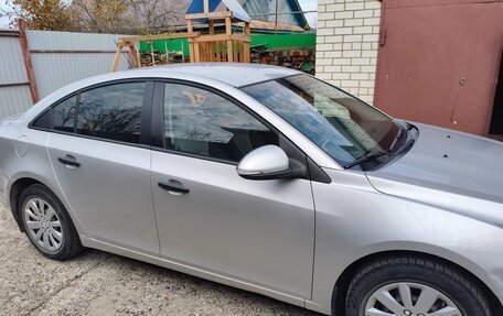 Chevrolet Cruze II, 2014 год, 900 000 рублей, 6 фотография