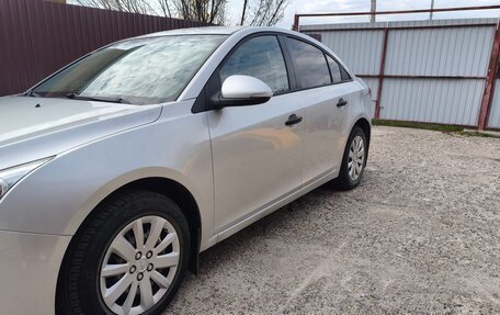 Chevrolet Cruze II, 2014 год, 900 000 рублей, 3 фотография