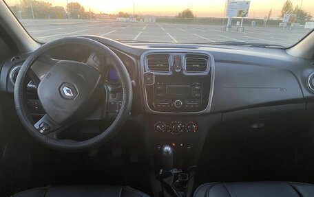 Renault Logan II, 2014 год, 880 000 рублей, 6 фотография