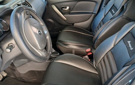 Renault Logan II, 2014 год, 880 000 рублей, 16 фотография