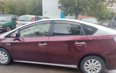 Toyota Prius, 2014 год, 1 630 000 рублей, 3 фотография