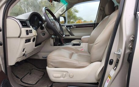 Lexus GX II, 2010 год, 2 690 000 рублей, 13 фотография