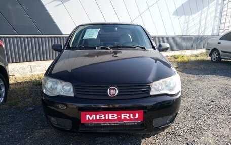 Fiat Albea I рестайлинг, 2009 год, 165 000 рублей, 2 фотография