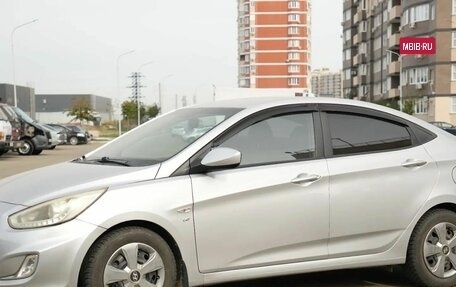 Hyundai Solaris II рестайлинг, 2014 год, 750 000 рублей, 4 фотография