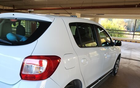Renault Sandero II рестайлинг, 2014 год, 670 000 рублей, 5 фотография