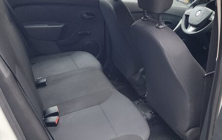 Renault Sandero II рестайлинг, 2014 год, 670 000 рублей, 10 фотография
