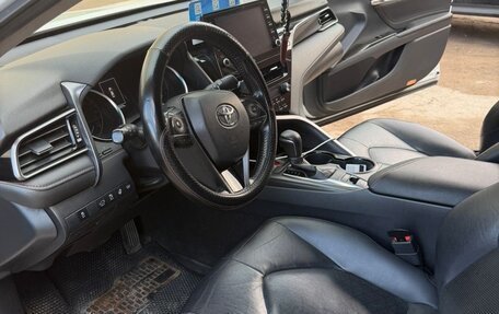 Toyota Camry, 2021 год, 2 999 999 рублей, 5 фотография