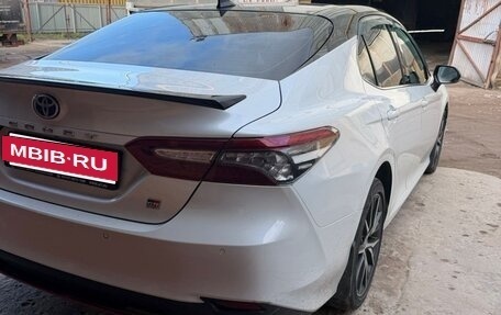 Toyota Camry, 2021 год, 2 999 999 рублей, 7 фотография