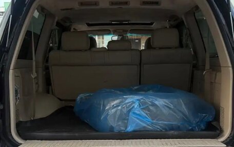Toyota Land Cruiser 100 рестайлинг 2, 2006 год, 2 250 000 рублей, 11 фотография