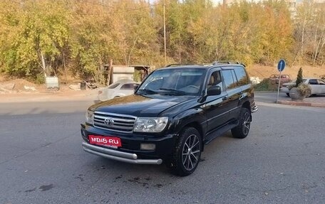 Toyota Land Cruiser 100 рестайлинг 2, 2006 год, 2 250 000 рублей, 5 фотография