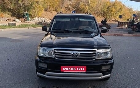 Toyota Land Cruiser 100 рестайлинг 2, 2006 год, 2 250 000 рублей, 28 фотография