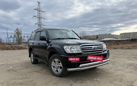 Toyota Land Cruiser 100 рестайлинг 2, 2006 год, 2 250 000 рублей, 39 фотография