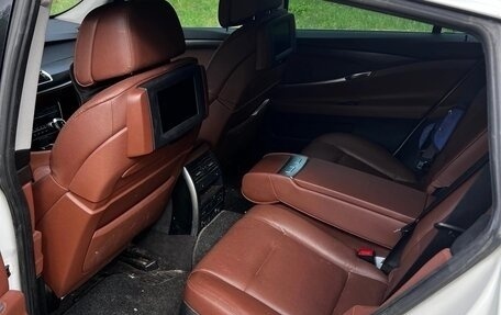 BMW 5 серия, 2012 год, 1 850 000 рублей, 8 фотография