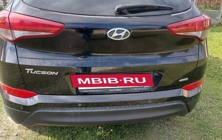 Hyundai Tucson III, 2016 год, 1 800 000 рублей, 2 фотография