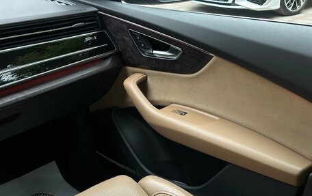 Audi Q8 I, 2018 год, 4 200 000 рублей, 24 фотография