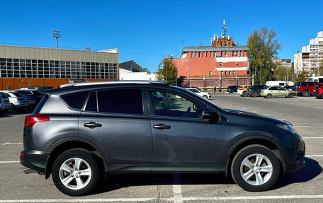 Toyota RAV4, 2014 год, 2 100 000 рублей, 4 фотография