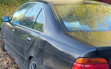 BMW 5 серия, 1998 год, 340 000 рублей, 3 фотография