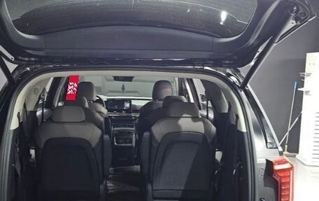 KIA Carnival, 2025 год, 6 215 097 рублей, 7 фотография