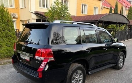 Toyota Land Cruiser 200, 2011 год, 3 100 000 рублей, 10 фотография