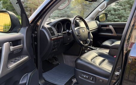Toyota Land Cruiser 200, 2011 год, 3 100 000 рублей, 18 фотография