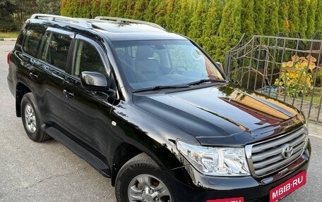 Toyota Land Cruiser 200, 2011 год, 3 100 000 рублей, 14 фотография