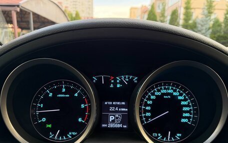 Toyota Land Cruiser 200, 2011 год, 3 100 000 рублей, 33 фотография