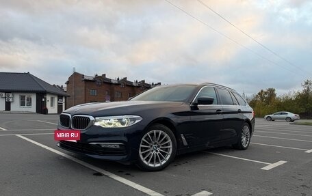 BMW 5 серия, 2018 год, 2 600 000 рублей, 2 фотография