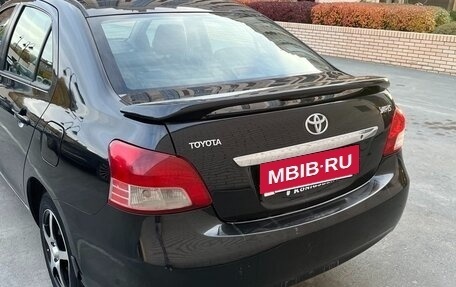 Toyota Yaris III рестайлинг, 2009 год, 550 000 рублей, 5 фотография