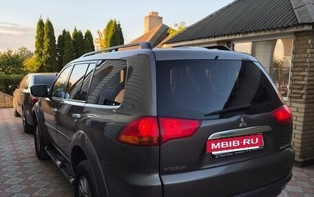 Mitsubishi Pajero Sport II рестайлинг, 2010 год, 1 560 000 рублей, 2 фотография