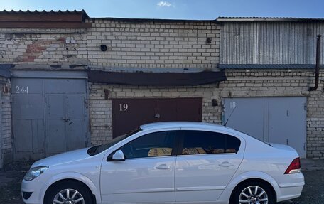 Opel Astra H, 2014 год, 960 000 рублей, 3 фотография