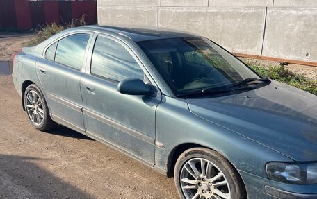 Volvo S60 III, 2001 год, 470 000 рублей, 3 фотография