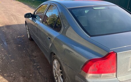 Volvo S60 III, 2001 год, 470 000 рублей, 6 фотография