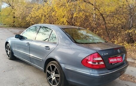 Mercedes-Benz E-Класс, 2003 год, 1 000 000 рублей, 7 фотография