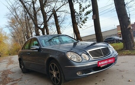 Mercedes-Benz E-Класс, 2003 год, 1 000 000 рублей, 3 фотография