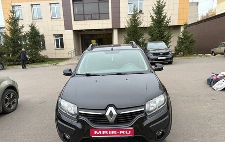 Renault Sandero II рестайлинг, 2016 год, 860 000 рублей, 1 фотография