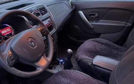 Renault Sandero II рестайлинг, 2016 год, 860 000 рублей, 9 фотография