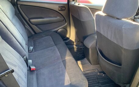 Mitsubishi Outlander III рестайлинг 3, 2003 год, 550 000 рублей, 11 фотография