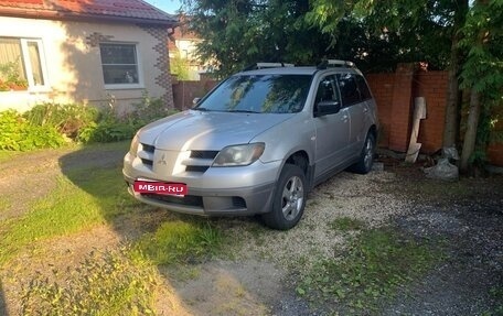 Mitsubishi Outlander III рестайлинг 3, 2003 год, 550 000 рублей, 1 фотография