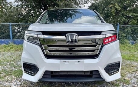 Honda Stepwgn IV, 2021 год, 1 990 000 рублей, 1 фотография