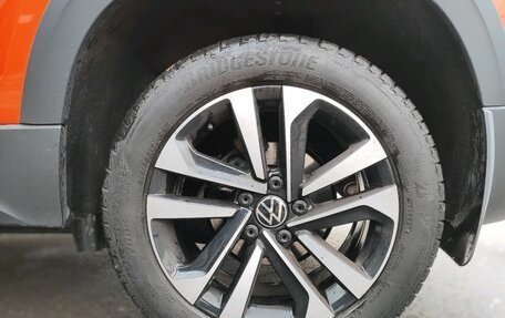 Volkswagen Taos, 2021 год, 2 489 000 рублей, 13 фотография