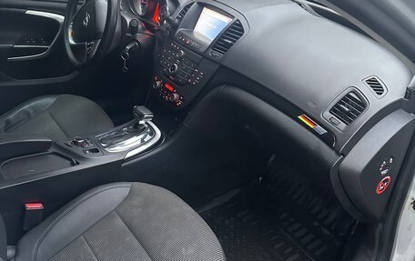 Opel Insignia II рестайлинг, 2012 год, 740 000 рублей, 34 фотография