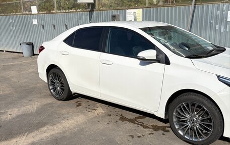 Toyota Corolla, 2013 год, 1 300 000 рублей, 5 фотография