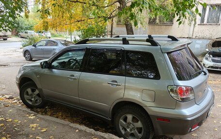 Mitsubishi Outlander III рестайлинг 3, 2003 год, 575 000 рублей, 5 фотография